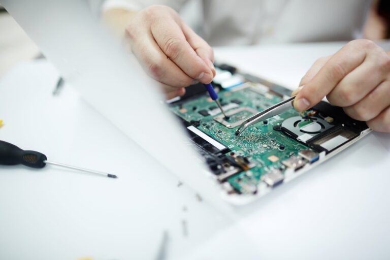 Reparación-de-computadores-en-medellín-a-domicilio